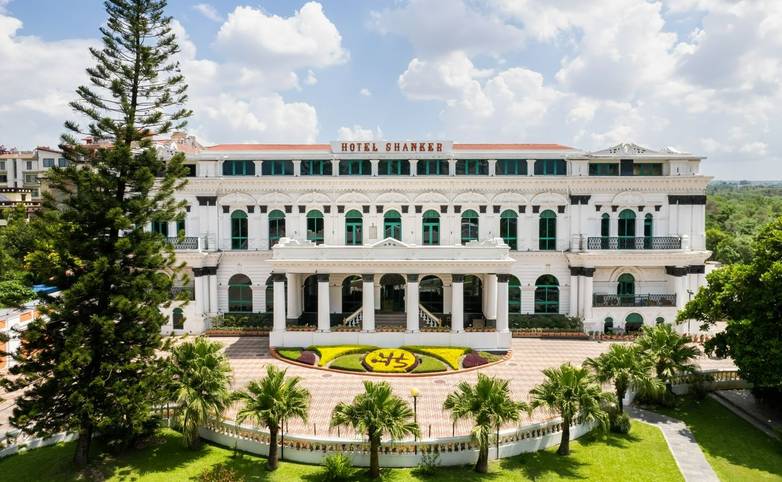 Hotel Shanker Kathmandu outside.jpg