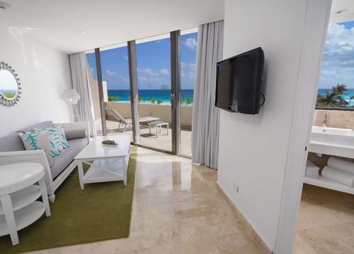 Meliá-Hotels-Paradisus-Cancun-Royal-Service-Room-2.jpg