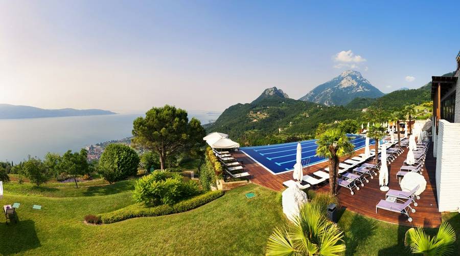 View of the pool and lake at Lefay Resort and Spa Lago di Garda in Italy