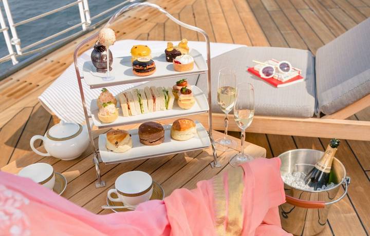 Cunard Grills photoshoot with Alpha Century
IMAGE RETOUCHED 27TH JUNE 2018.
Picture date: Friday June 1, 2018.
Photograph by… Cunard Grills photoshoot with Alpha Century
IMAGE RETOUCHED 27TH JUNE 2018.
Picture date: Friday June 1, 2018.
Photograph by…
