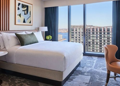 Omni Boston Hotel at the Seaport King bedroom 2.jpeg