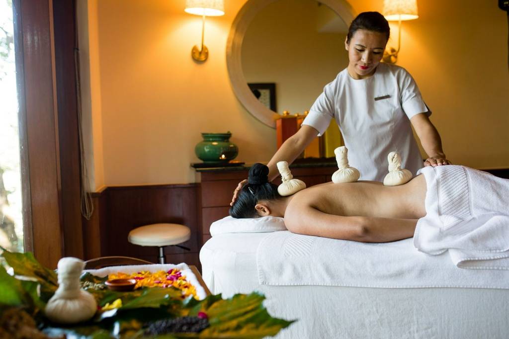 ananda ayurvedic massage