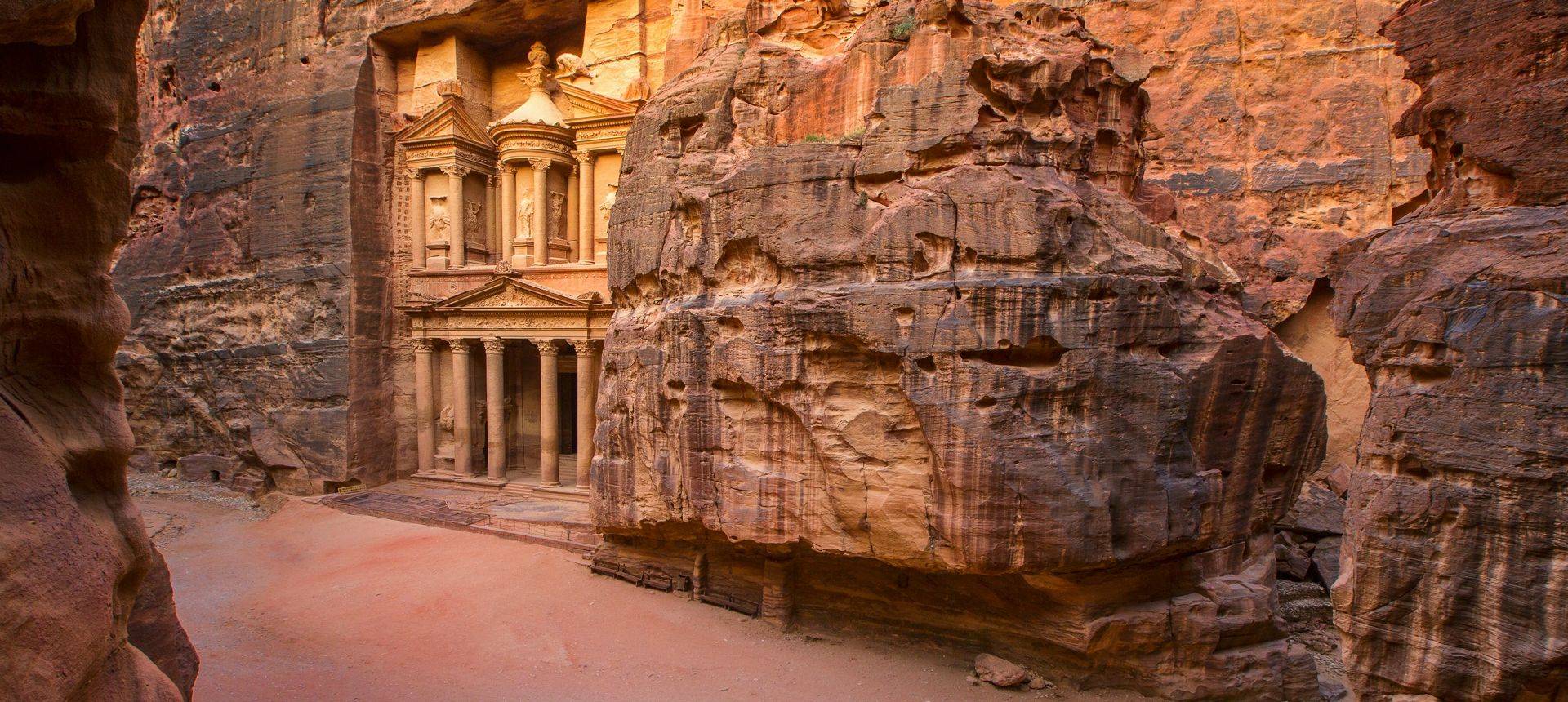 Petra, Jordan Shutterstock 167961284