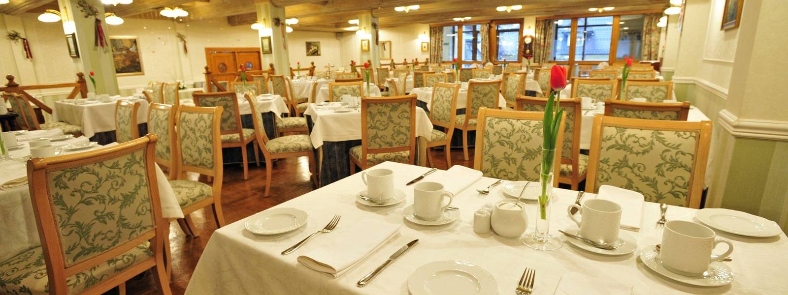 Poland - Tatra Mountains - Hotel Belvedere -_kam73031).jpg