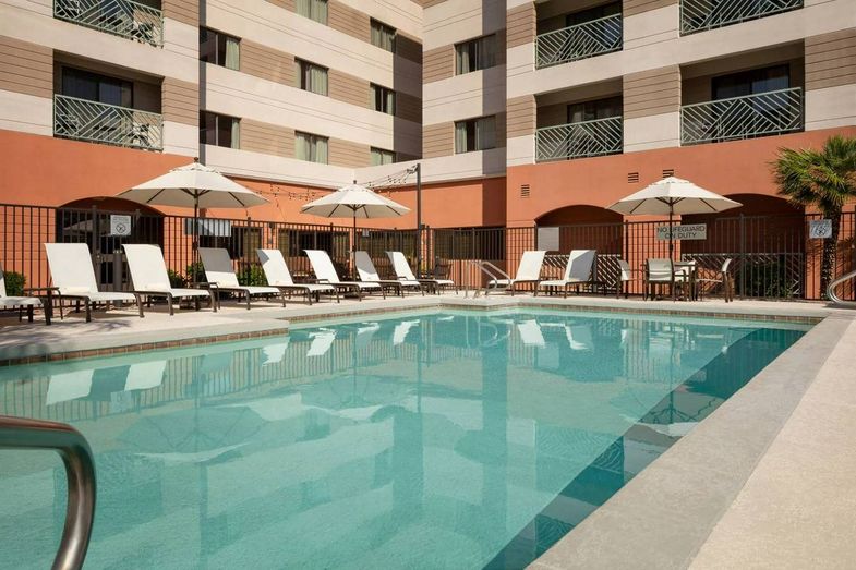 Courtyard Scottsdale Old Town pool.jpg