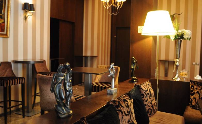 Hotel Doro City Lobby.jpeg