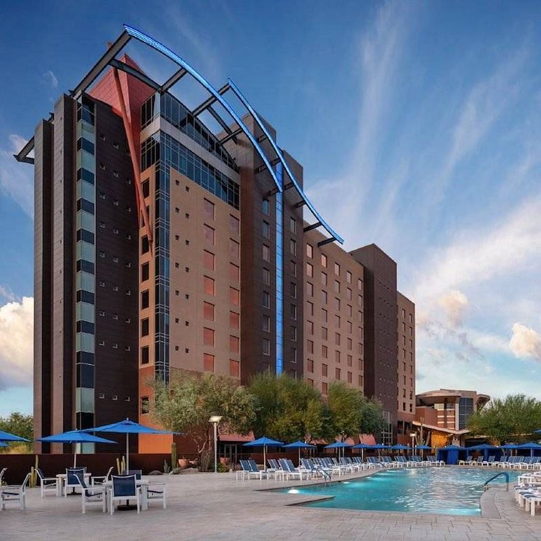 Wild Horse Pass Gila River Casino hotel.jpg