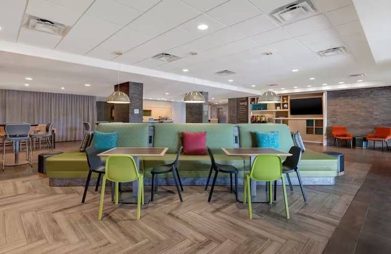 Home2 Suites by Hilton Las Vegas southwest general area.jpg