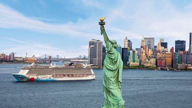 10 Day Sale NYC - ncl_Brkwy_Aerials_Statue_Lbrty_RET21.jpg