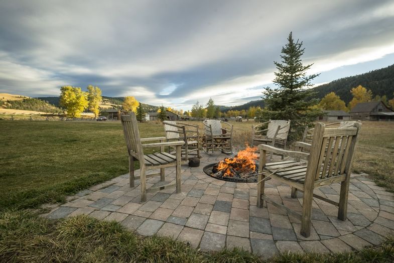 ranch-rock-creek-signature-images-Fall-Fire-Pit.JPG