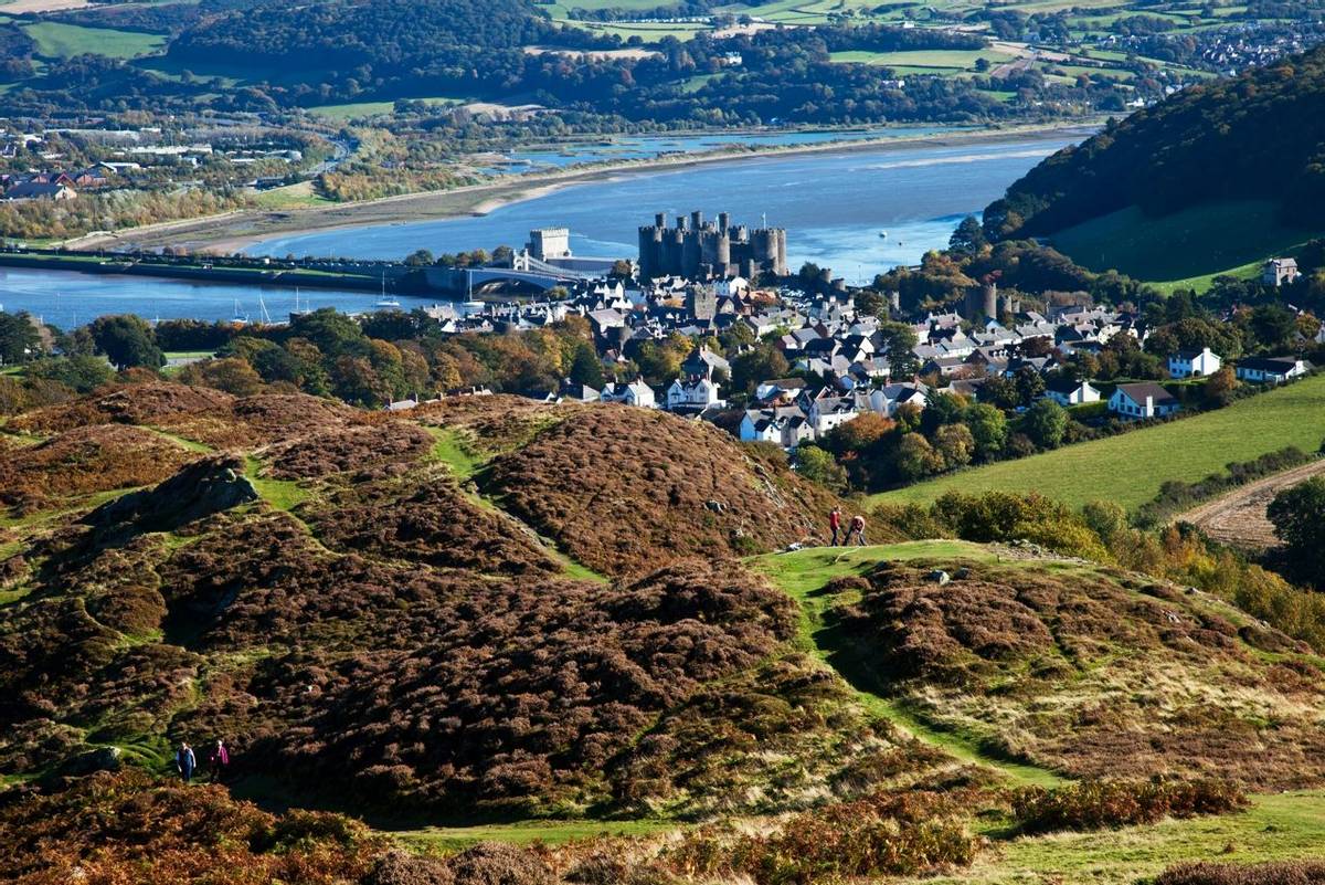 Snowdonia Way - Guided Trail - Views from Conwy Mountain - AdobeStock_46215520