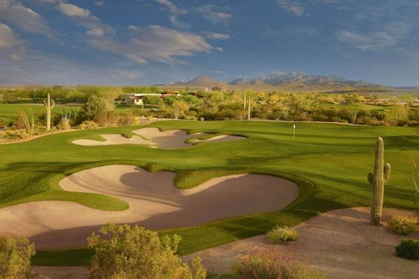 Home2 Suites by Hilton Mesa Longbow golf course 2.jpg