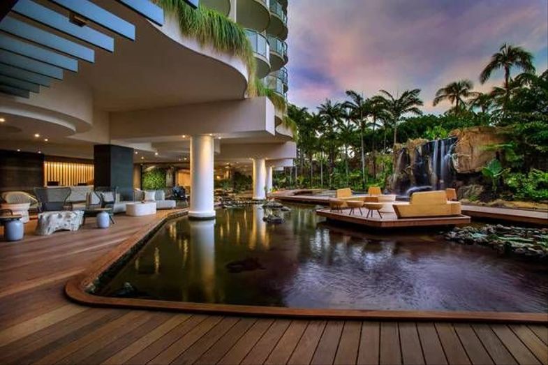 The Westin Maui Resort & Spa, Kaʻanapali lobby exterior.jpg