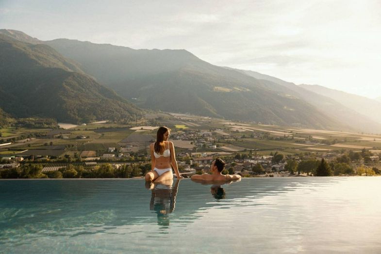 Preidlhof New Infinity Sports Pool Couple.jpg