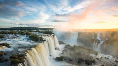HAL Westerdam BUE-ANT Iguazu_Homepage_Banners6.jpg