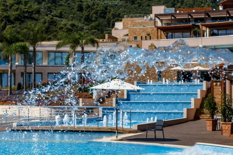 Miraggio Thermal Spa Resort-Pool.jpg