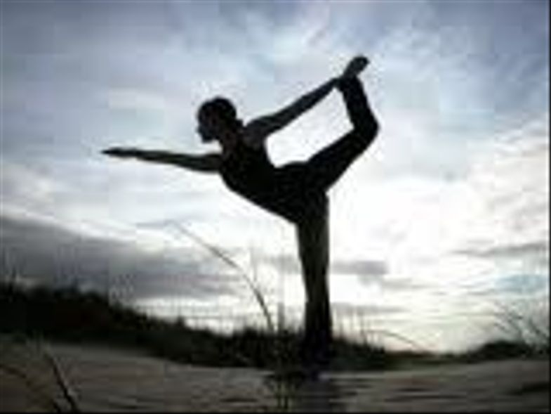 il-viaggio-travel-costa-rica-posicion yoga.jpg