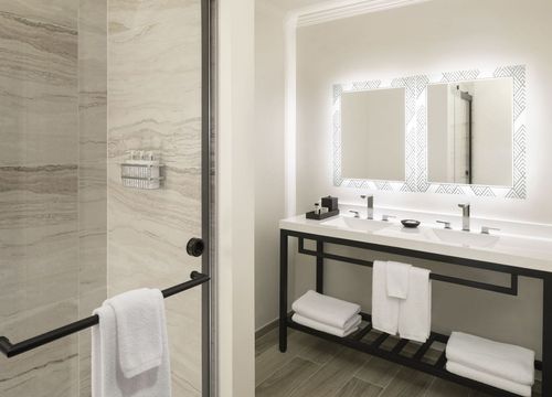 Amara Resort & Spa bathroom.jpeg