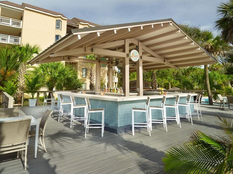 Omni Hilton Head Oceanfront Resort deck bar.jpg