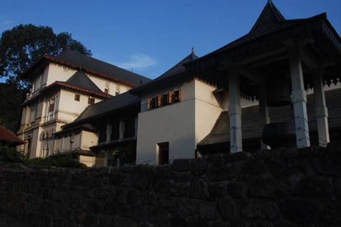 Temple of the Tooth, Kandy (Thomas Mills)