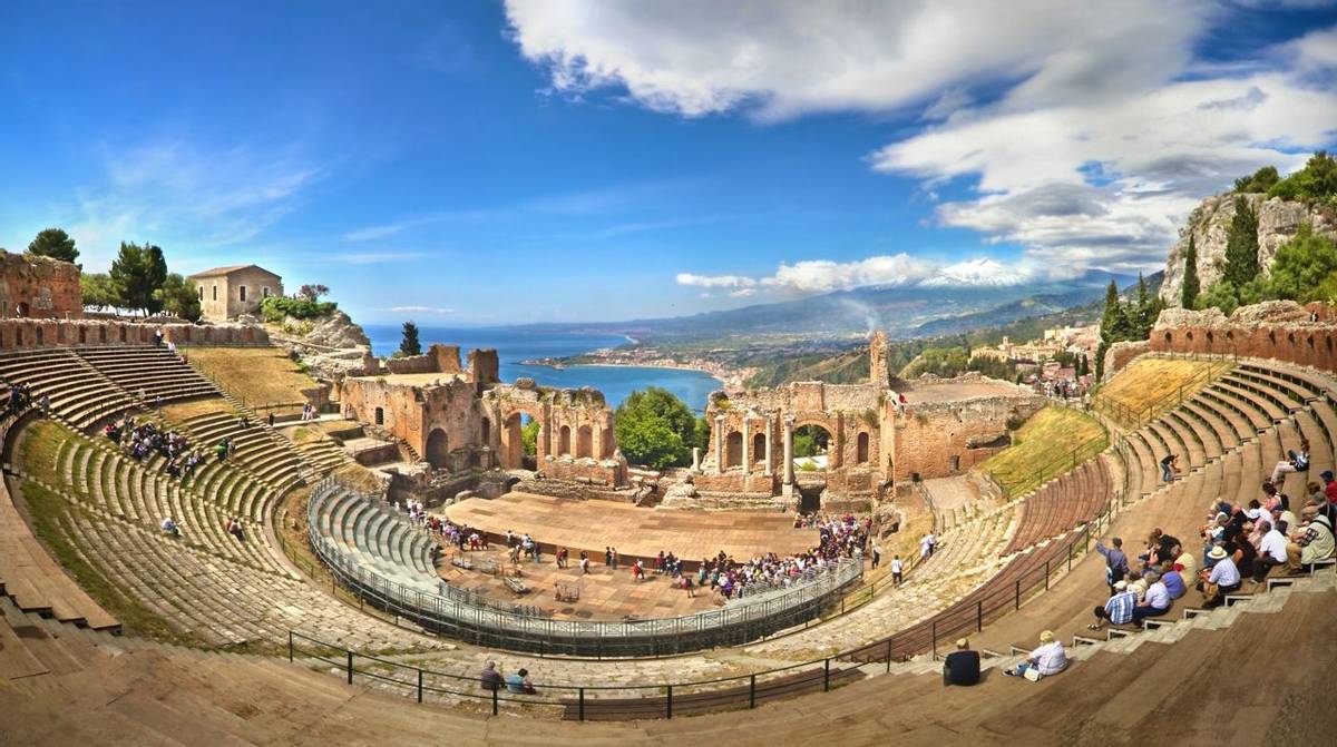 Italy - Sicily -  Griechisches Theater - AdobeStock_43459893.jpeg