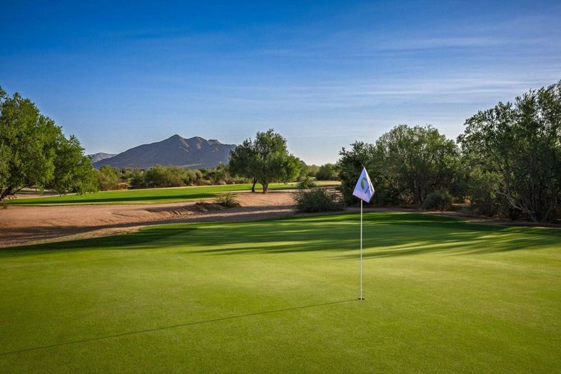 Villas of Cave Creek Dove Valley Ranch golf 2.jpg