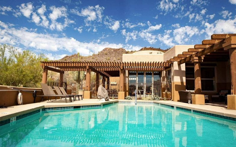 Inn at Eagle Mountain pool 2.jpg