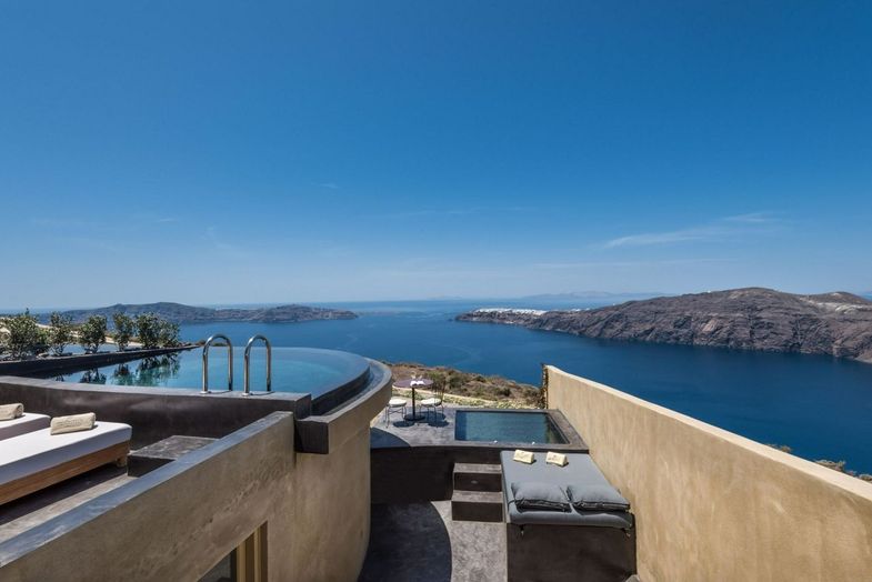 Andronis Concept Wellness Resort-accommodation rooftop pool.jpg