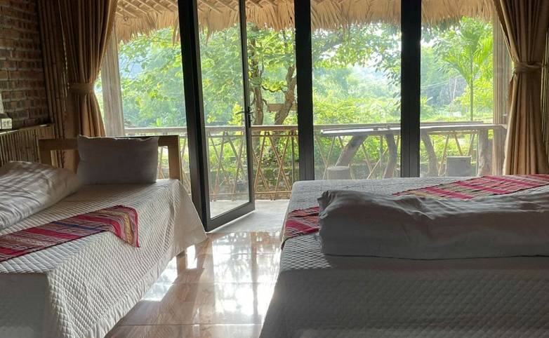 Hai Nam Homestay bedroom.jpg