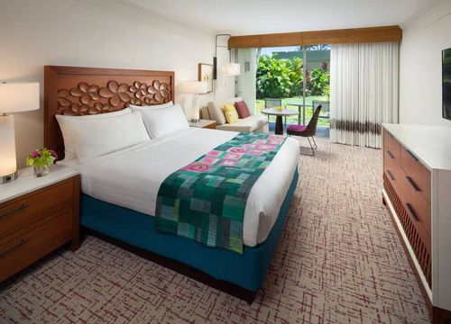 Marriott's Kauai Beach Club garden king.jpg