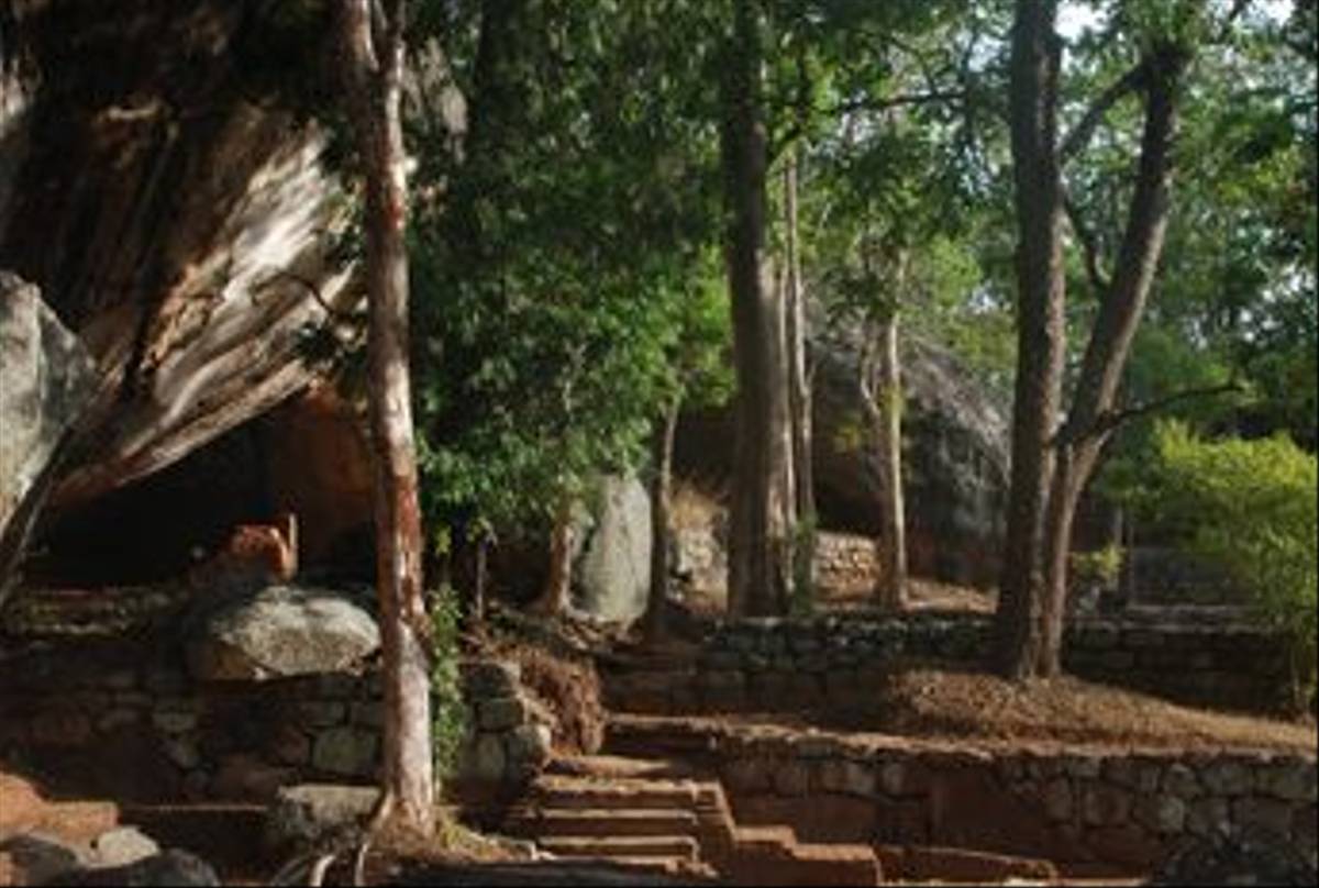 The start of the walk up Sigiriya Rock (Thomas Mills)