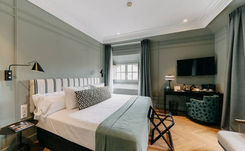 Soho Boutique Colon Malaga - Standard Room.jpg