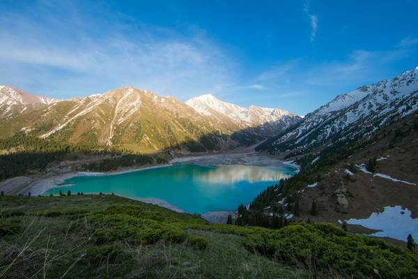 Almaty Lake, Kazakhstan Shutterstock 1089489242