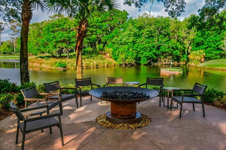 Sawgrass Marriott Golf Resort & Spa fire pit.jpg