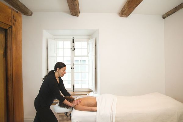 Le Monastère Massage.jpg