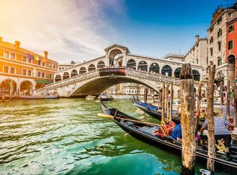Rialto Bridge Venice.jpg