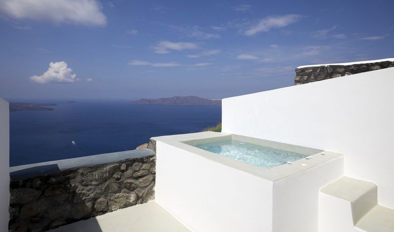 Santorini Princess Honeymoon suite.jpeg
