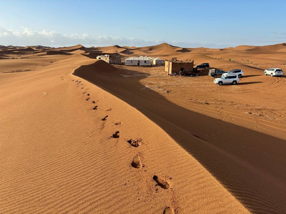 Morocco: 50 Shades of Desert, by Mike Unwin