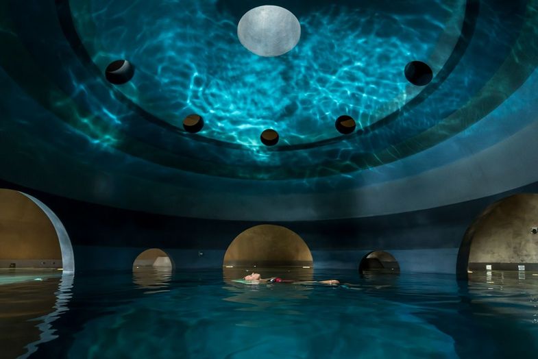 Euphoria-Retreat-Spa-Sphere-Pool-1.jpg