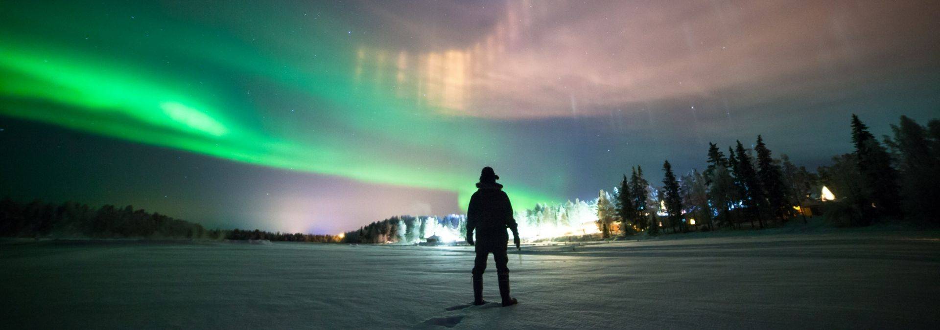 Image credit www.theaurorazone.com & Antti Pietikainen.jpg