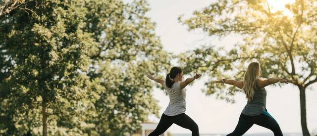 canyon-ranch-lenox-activities-women-yoga-outdoor.jpg