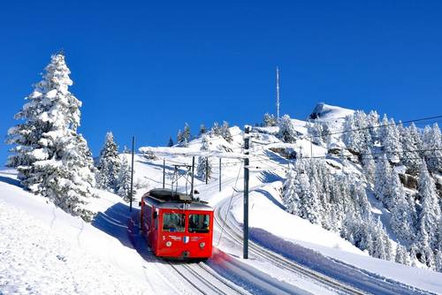 Snow Train Ride Swiss Mountain Snow Train Discovery - HF Holidays