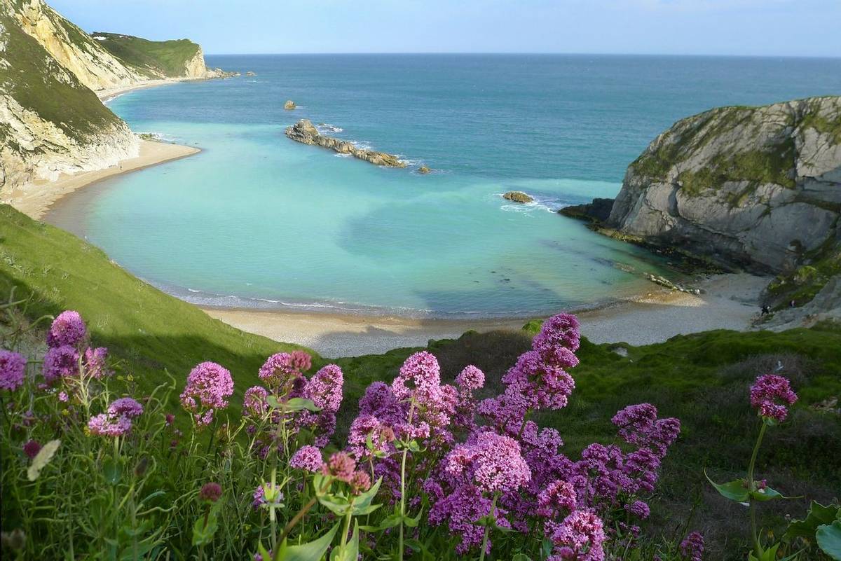 Man of War Bay near Durdle Door, Dorset, England UK The Jurassic coast a UNESCO World Heritage site