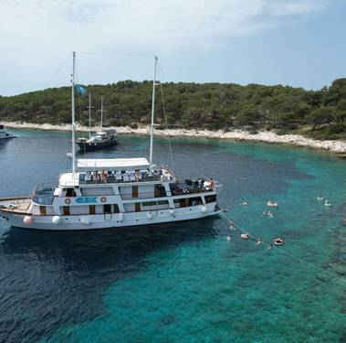 Cruise & Walk the Dalmatian Coast for Solos