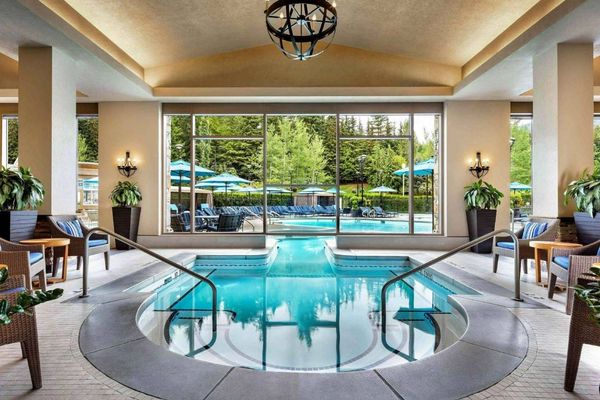 Fairmont Chateau Whistler spa pool.jpg