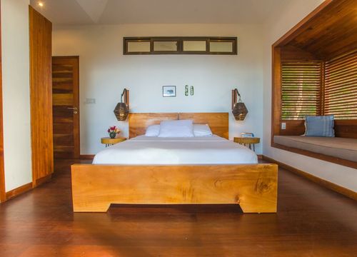 verdad-nicaragua-beach-hotel-retreat-queen-room.jpg