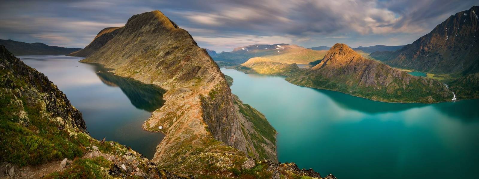 Panorama of Besseggen mountain ridge between Gjende Lake and Bessvatnet, Jotunheimen