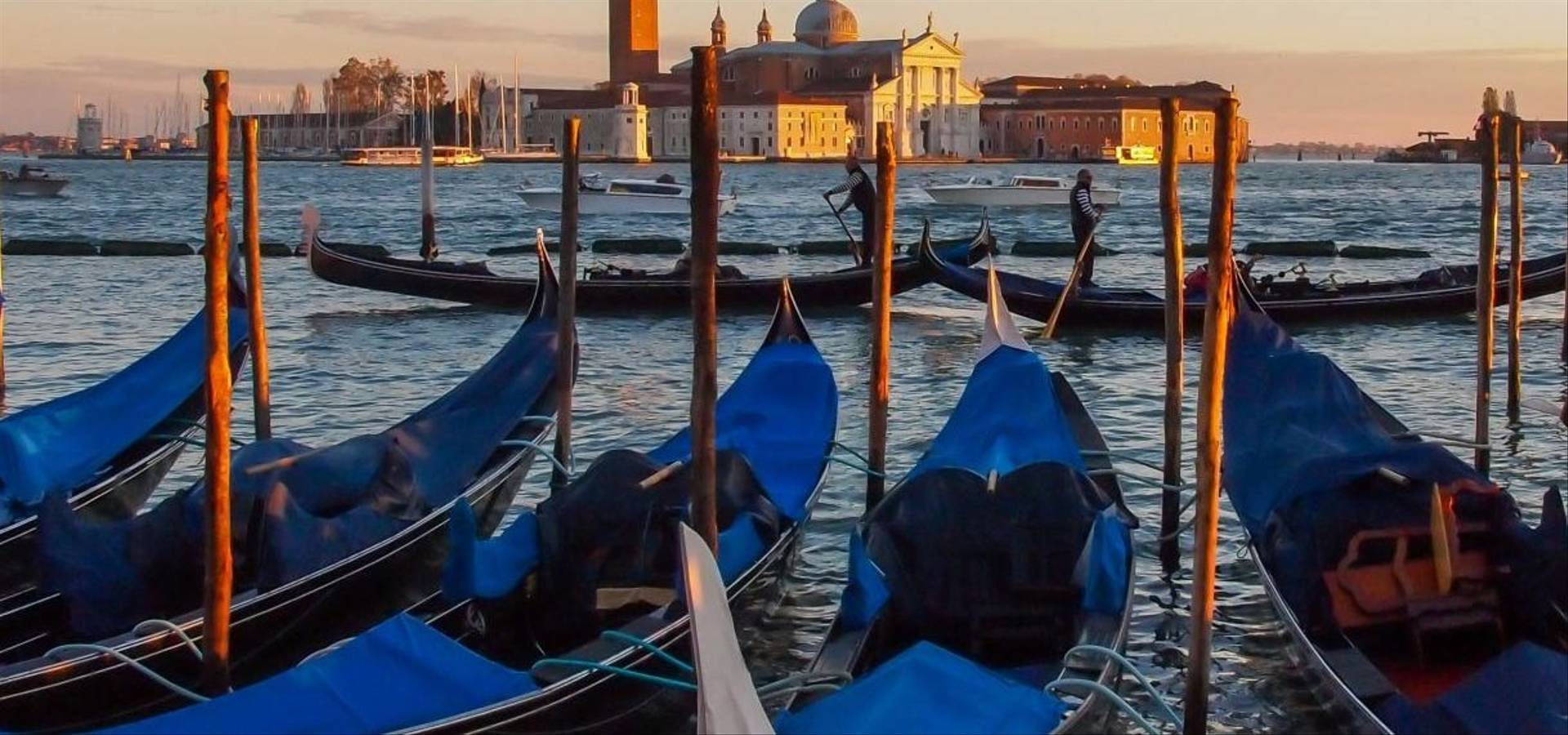 Kirker Travel
