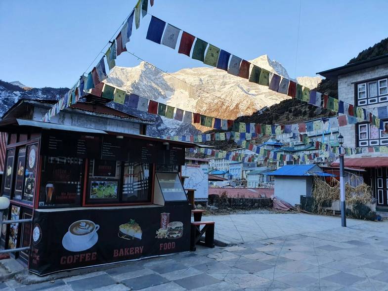 Sherpa Himalaya-Gokyo Valley Lake Trek 12.jpg
