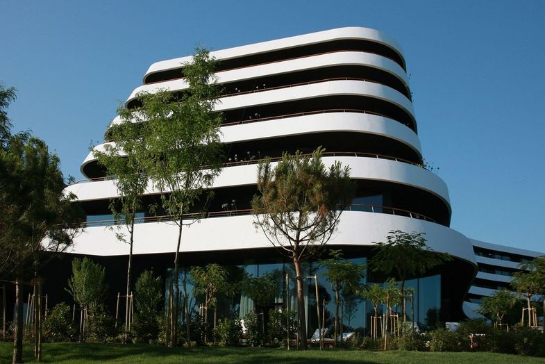 Hotel Lone-Location shots (2).jpg